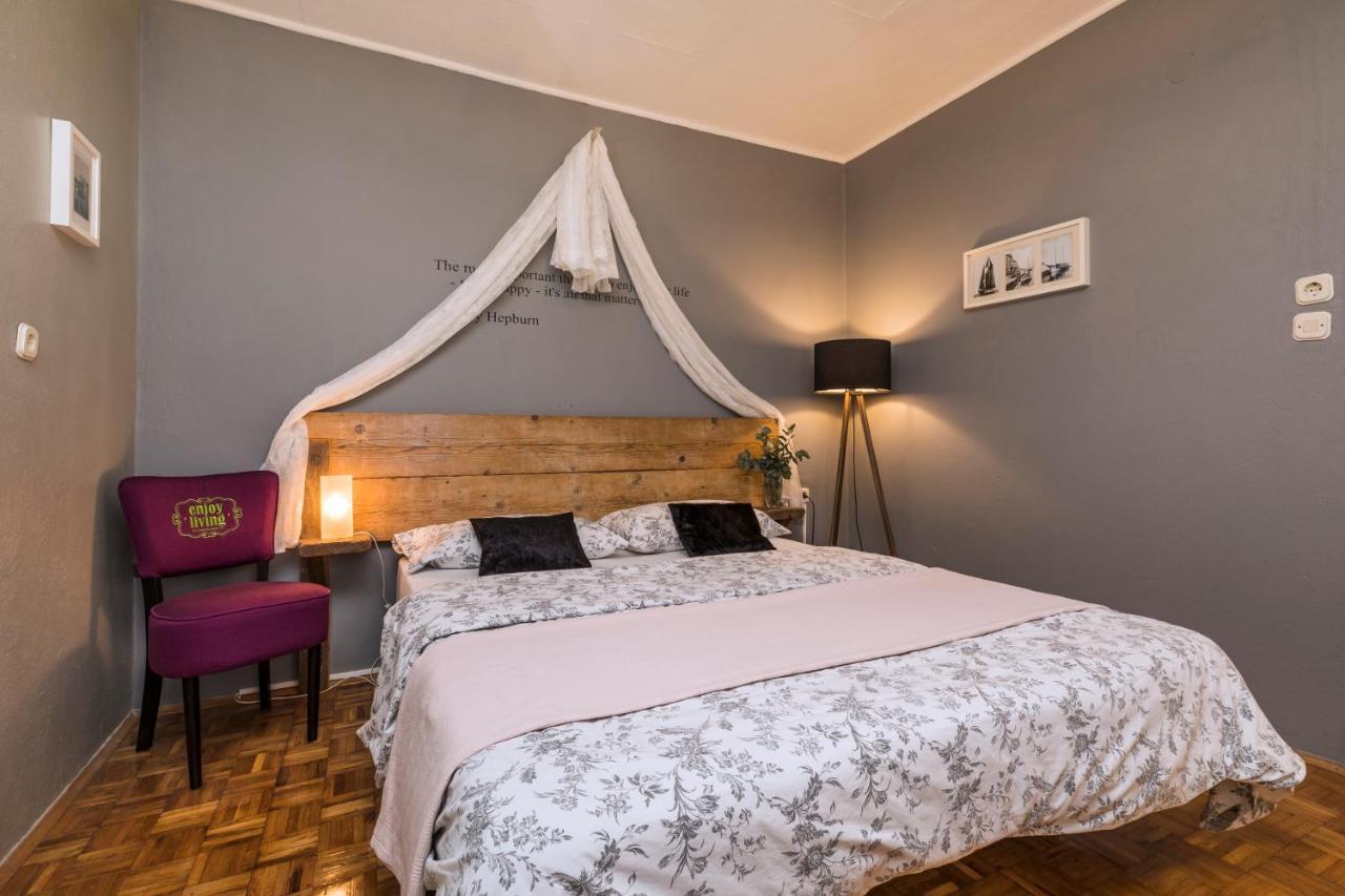 Alaburic Rooms & Apartment Mali Lošinj Eksteriør bilde