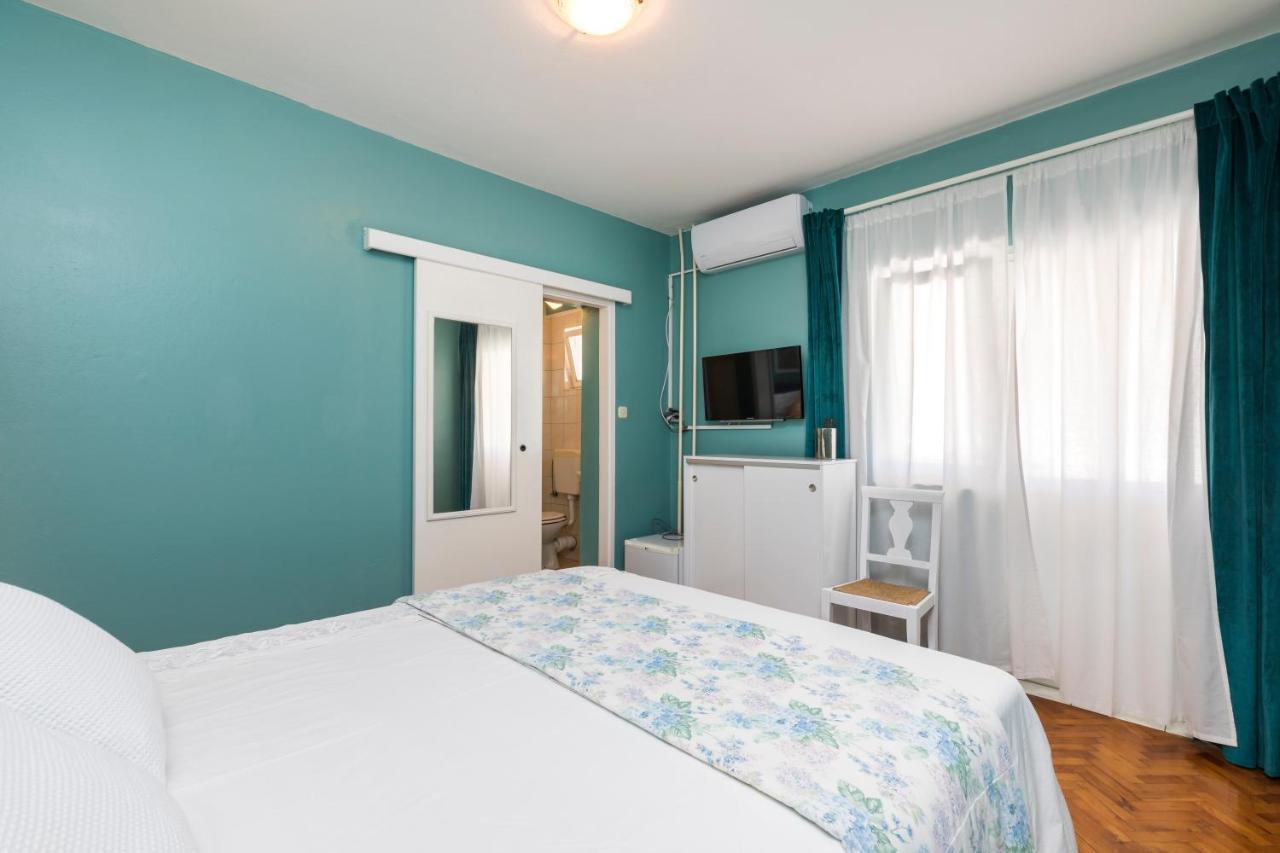 Alaburic Rooms & Apartment Mali Lošinj Eksteriør bilde