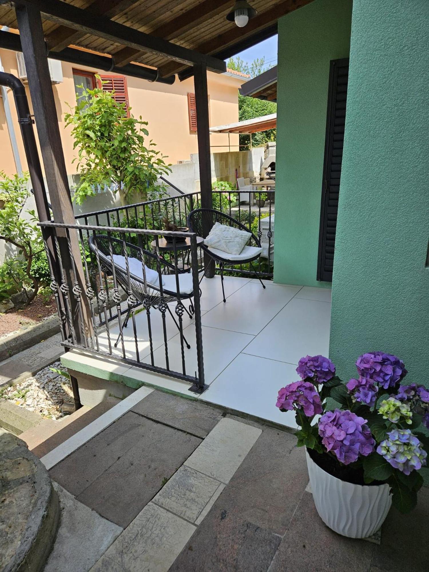 Alaburic Rooms & Apartment Mali Lošinj Eksteriør bilde